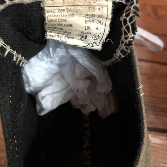 Forrest Green Airwalk Shoes - Picture 6 of 8